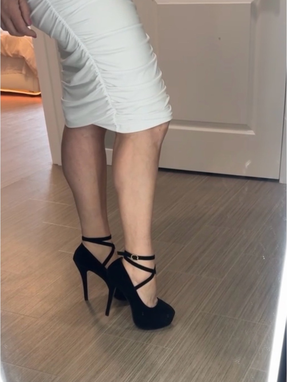 ✨ Black Platform Stiletto Heels | Crisscross Ankle Strap | Classic Glam ✨